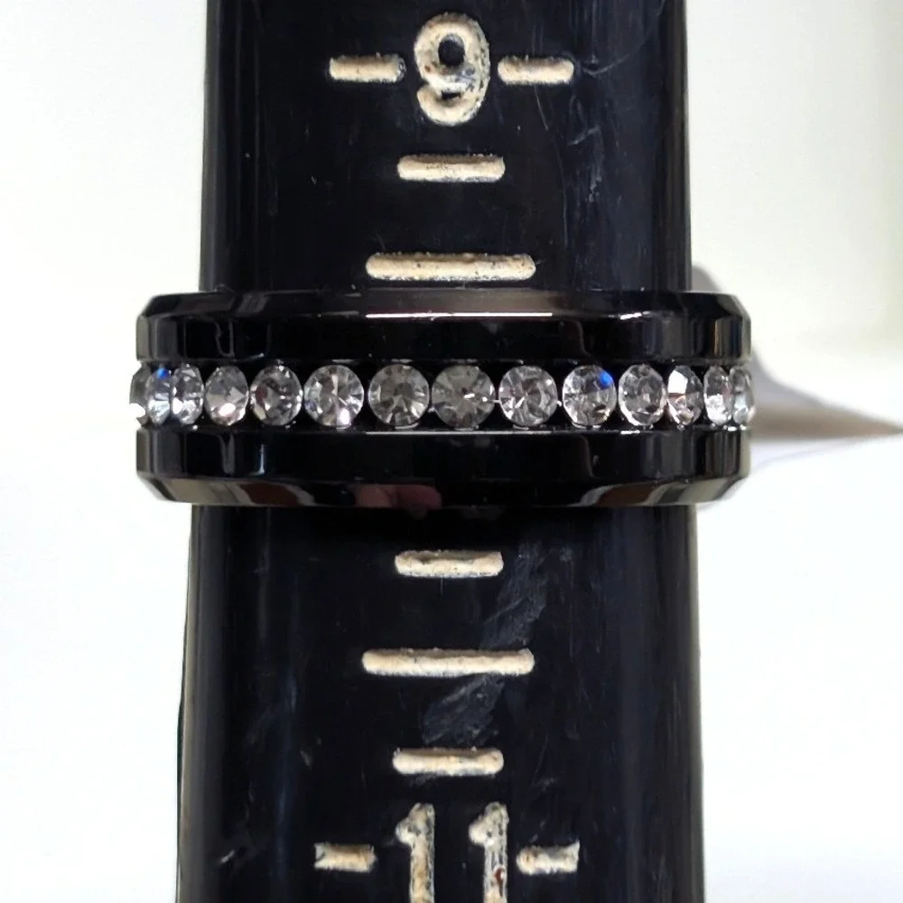 NEW Crystal Eternity Ring PLus Size 10 Black Band Clear Rhinestones Wedding Gift